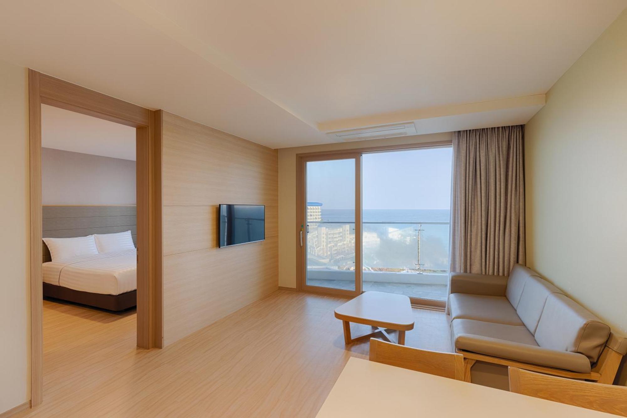 Sol Beach Samcheok Hotel Room photo